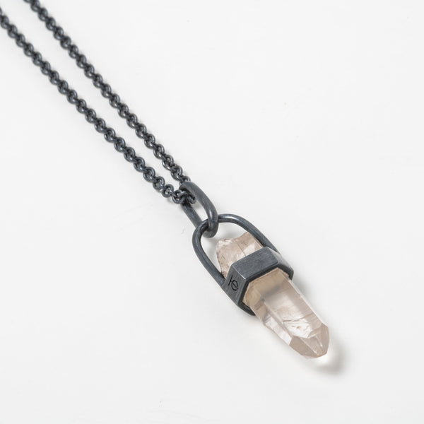 TALISMAN NECKLACE IN BLACK STERLING SILVER WITH LEMURIAN QUARTZ