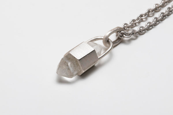 TALISMAN NECKLACE IN MATTED STERLING SILVER WITH DOUBLE TERMINATED QUARTZ